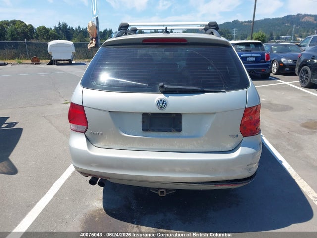 40075043 :رقم المزاد ، 3VWPL7AJ3CM643818 vin ، 2012 Volkswagen Golf مزاد بيع