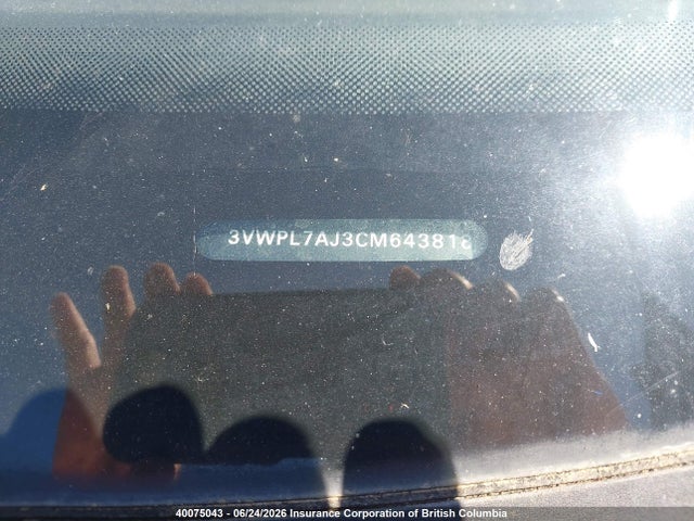 40075043 :رقم المزاد ، 3VWPL7AJ3CM643818 vin ، 2012 Volkswagen Golf مزاد بيع