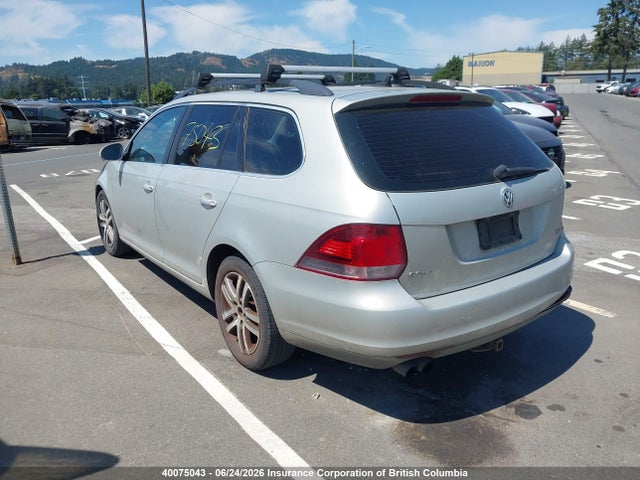 40075043 :رقم المزاد ، 3VWPL7AJ3CM643818 vin ، 2012 Volkswagen Golf مزاد بيع