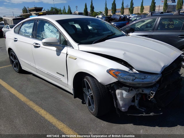 40073432 :رقم المزاد ، 3FA6P0LU3DR307999 vin ، 2013 Ford Fusion Se Hybrid مزاد بيع