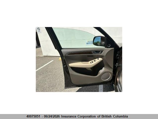 40075051 :رقم المزاد ، WA1DKAFP6CA029758 vin ، 2012 Audi Q5 مزاد بيع