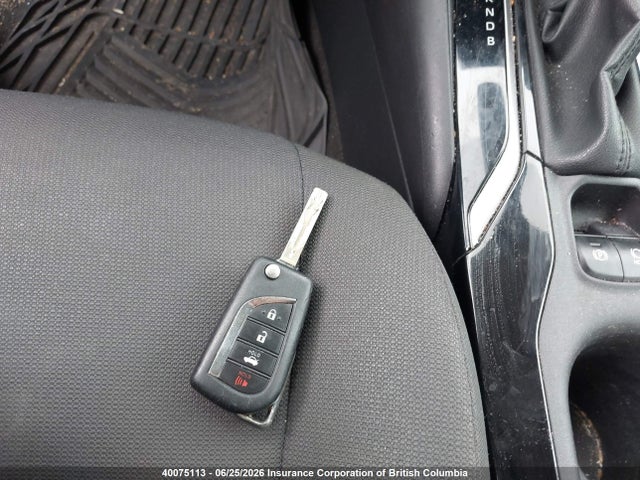 40075113 :رقم المزاد ، 5YFBPRBE3LP010629 vin ، 2020 Toyota Corolla Le مزاد بيع