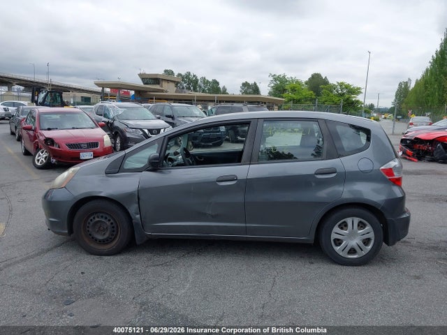 2011 Honda Fit მანქანა იყიდება აუქციონზე, vin: JHMGE8G3XBC800156, აუქციონის ნომერი: 40075121