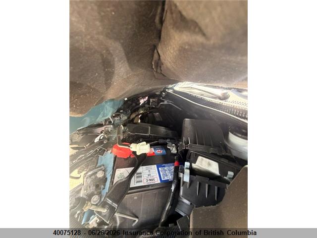 Продаж на аукціоні авто 2015 Honda Cr-v, vin: 2HKRM4H51FH104804, номер лоту: 40075128