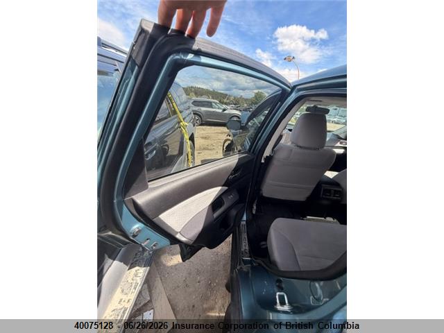 Продаж на аукціоні авто 2015 Honda Cr-v, vin: 2HKRM4H51FH104804, номер лоту: 40075128