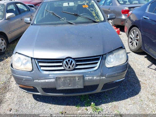2008 Volkswagen City Jetta მანქანა იყიდება აუქციონზე, vin: 3VWTK49M18M608622, აუქციონის ნომერი: 40069931