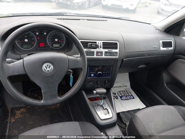 2008 Volkswagen City Jetta მანქანა იყიდება აუქციონზე, vin: 3VWTK49M18M608622, აუქციონის ნომერი: 40069931