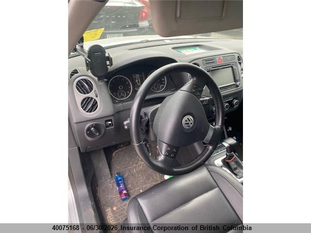 2010 Volkswagen Tiguan Se/sel მანქანა იყიდება აუქციონზე, vin: WVGBV7AX8AW516759, აუქციონის ნომერი: 40075168