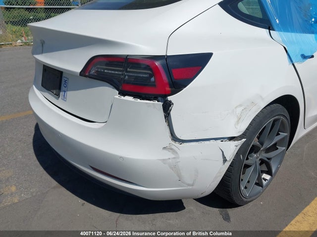 2021 Tesla Model 3 მანქანა იყიდება აუქციონზე, vin: 5YJ3E1EA1MF031609, აუქციონის ნომერი: 40071120