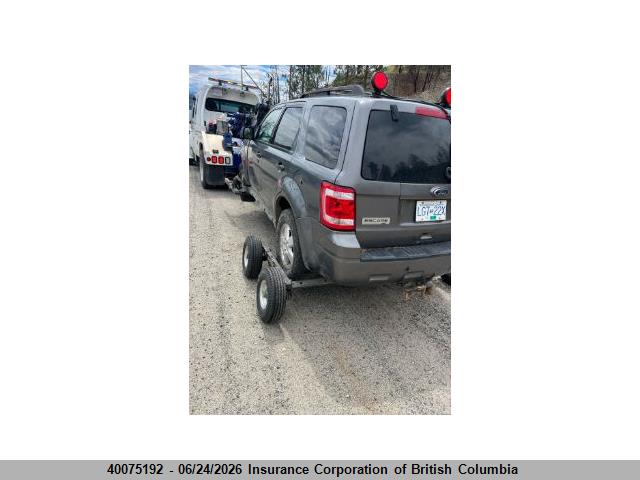 2010 Ford Escape Xlt მანქანა იყიდება აუქციონზე, vin: 1FMCU9DG5AKC86541, აუქციონის ნომერი: 40075192