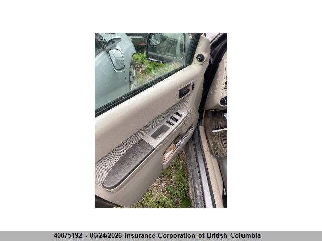 2010 Ford Escape Xlt მანქანა იყიდება აუქციონზე, vin: 1FMCU9DG5AKC86541, აუქციონის ნომერი: 40075192