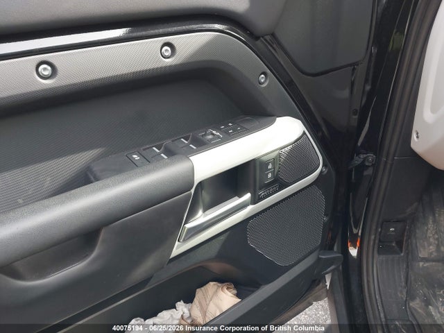SALE27EU3R2327863 Land Rover Defender 110 X-dynamic Se