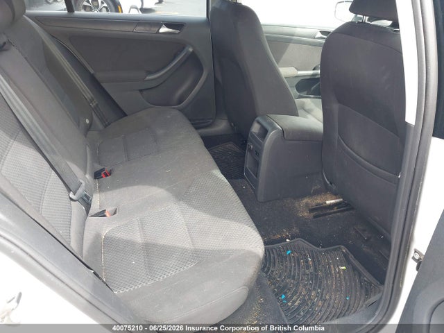 40075210 :رقم المزاد ، 3VWDX7AJ8CM359348 vin ، 2012 Volkswagen Jetta مزاد بيع