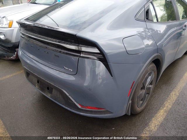 2026 Toyota Prius Se/xse/xse Premium/night Shade მანქანა იყიდება აუქციონზე, vin: JTDACACU3T3073334, აუქციონის ნომერი: 40070333
