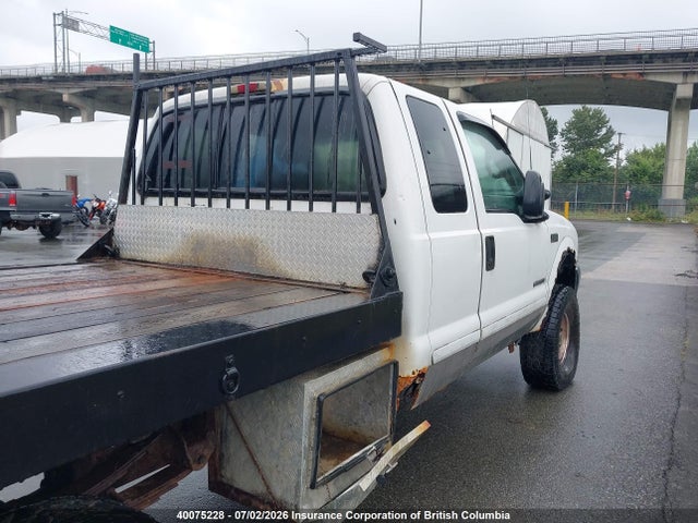 40075228 :رقم المزاد ، 1FTSX31FX1EB26413 vin ، 2001 Ford F350 مزاد بيع