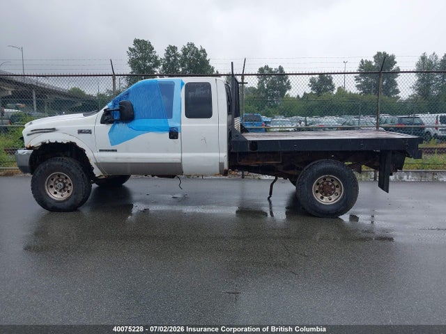 40075228 :رقم المزاد ، 1FTSX31FX1EB26413 vin ، 2001 Ford F350 مزاد بيع