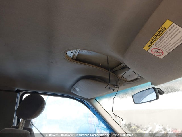 40075228 :رقم المزاد ، 1FTSX31FX1EB26413 vin ، 2001 Ford F350 مزاد بيع