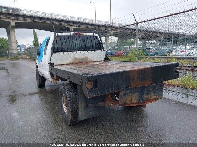 40075228 :رقم المزاد ، 1FTSX31FX1EB26413 vin ، 2001 Ford F350 مزاد بيع