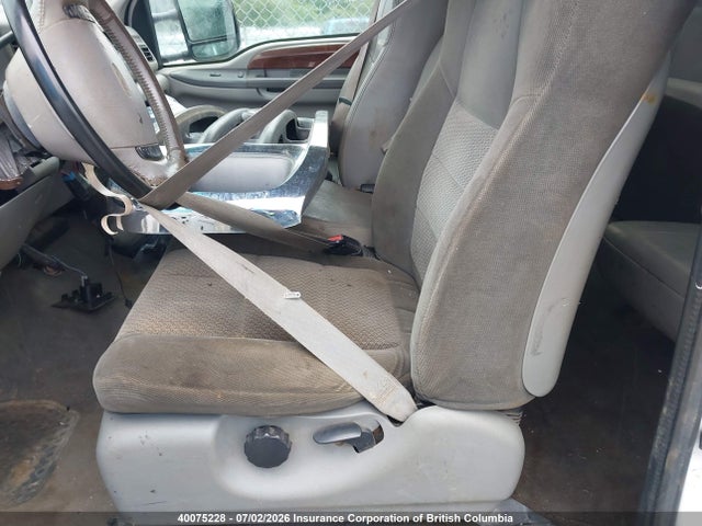 40075228 :رقم المزاد ، 1FTSX31FX1EB26413 vin ، 2001 Ford F350 مزاد بيع