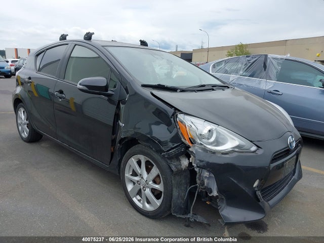 40075237 :رقم المزاد ، JTDKDTB30G1125655 vin ، 2016 Toyota Prius مزاد بيع