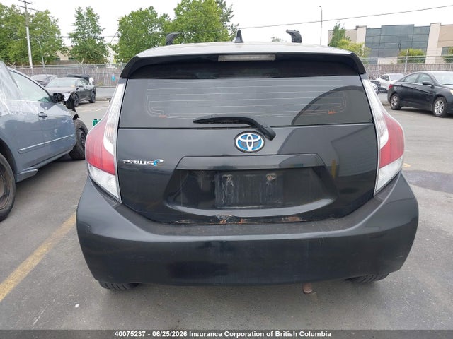 40075237 :رقم المزاد ، JTDKDTB30G1125655 vin ، 2016 Toyota Prius مزاد بيع