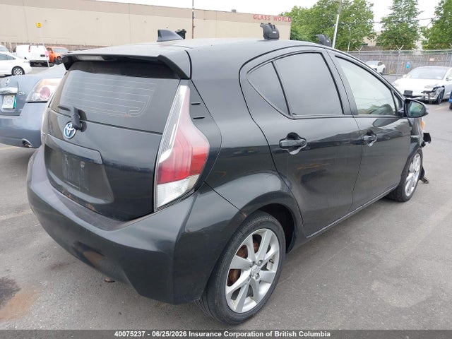40075237 :رقم المزاد ، JTDKDTB30G1125655 vin ، 2016 Toyota Prius مزاد بيع