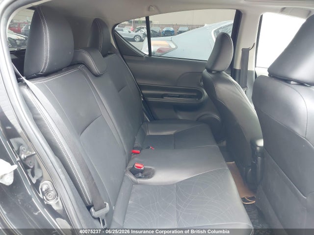 40075237 :رقم المزاد ، JTDKDTB30G1125655 vin ، 2016 Toyota Prius مزاد بيع