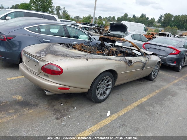 Продаж на аукціоні авто 1998 Jaguar Xk8, vin: SAJGX224XWC020688, номер лоту: 40070252