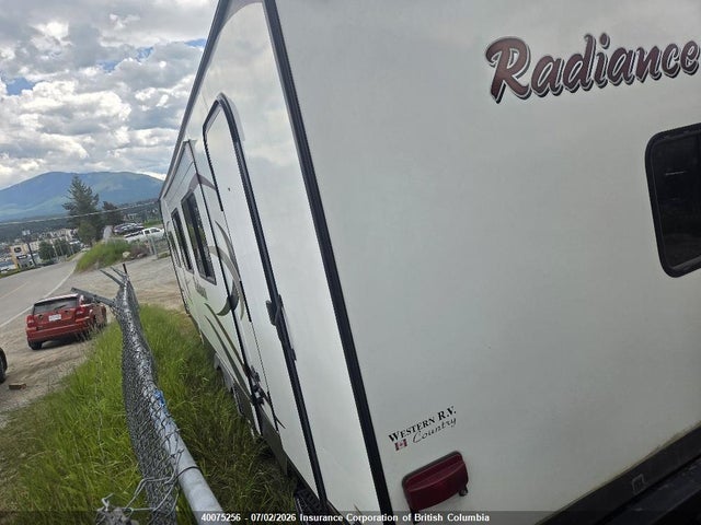 Cruiser Rv Radiance 2015 5RXTF2820F2203915 Image 3