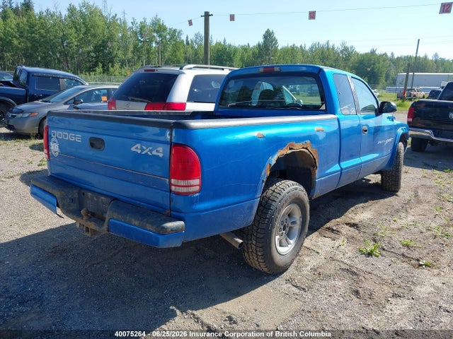 2000 Dodge Dakota მანქანა იყიდება აუქციონზე, vin: 1B7GG22X0YS583539, აუქციონის ნომერი: 40075264