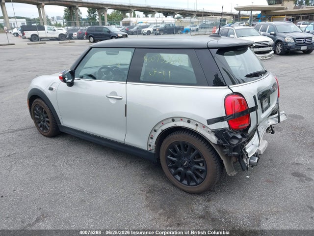 Mini Cooper 2018 WMWXP5C58J2H28928 Image 3