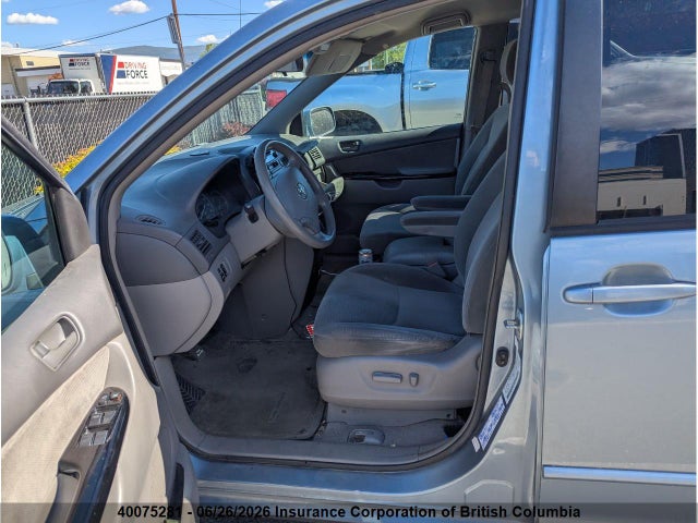 40075281 :رقم المزاد ، 5TDZA23C24S043604 vin ، 2004 Toyota Sienna Ce/le مزاد بيع