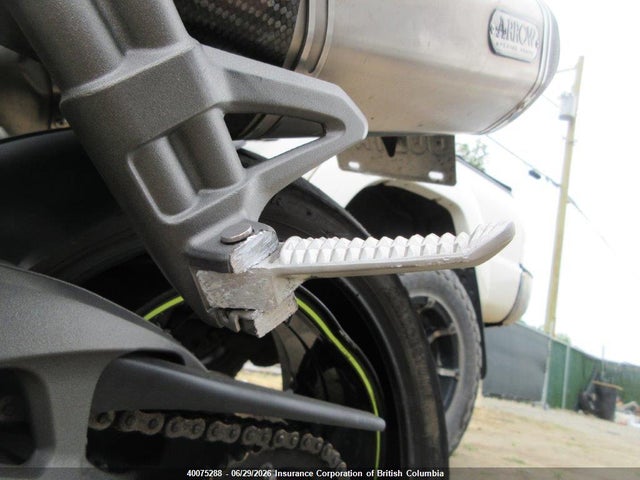Triumph Motorcycle Speed Triple Rs 2020 SMTN53P46LJ976897 Image 15