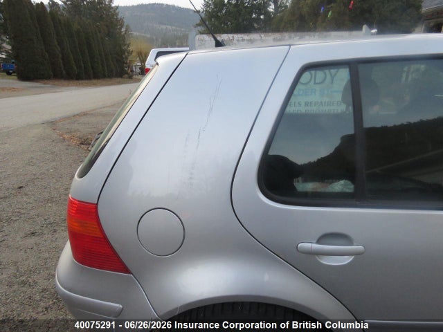 40075291 :رقم المزاد ، 9BWEL61J744035839 vin ، 2004 Volkswagen Golf مزاد بيع