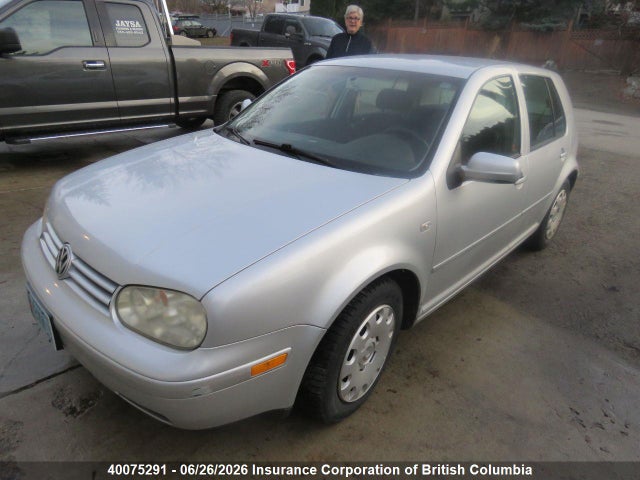 40075291 :رقم المزاد ، 9BWEL61J744035839 vin ، 2004 Volkswagen Golf مزاد بيع
