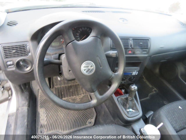 40075291 :رقم المزاد ، 9BWEL61J744035839 vin ، 2004 Volkswagen Golf مزاد بيع