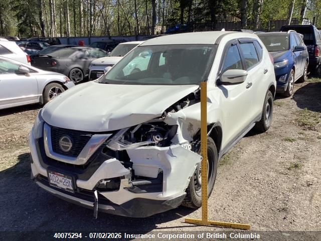 Nissan Rogue 2018 5N1AT2MV4JC806836 Image 2