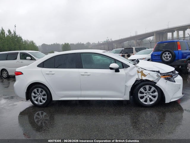 Toyota COROLLA LE 2026 5YFB4MDE1TP433962 Image 14