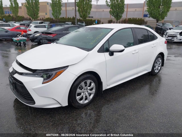 Toyota COROLLA LE 2026 5YFB4MDE1TP433962 Image 2
