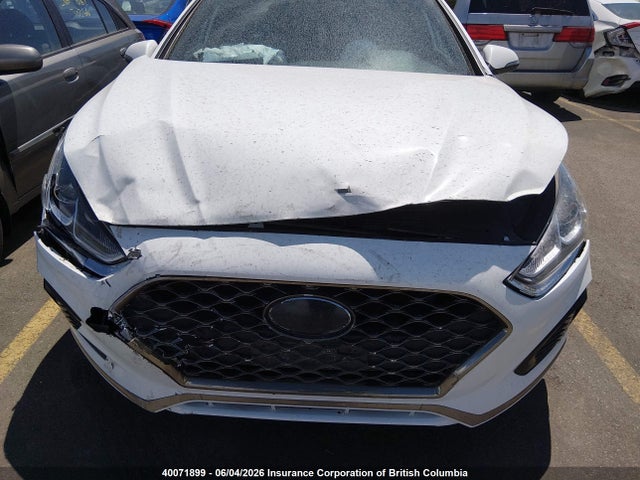 2018 Hyundai Sonata Sport/limited/sel მანქანა იყიდება აუქციონზე, vin: 5NPE34AF2JH696968, აუქციონის ნომერი: 40071899