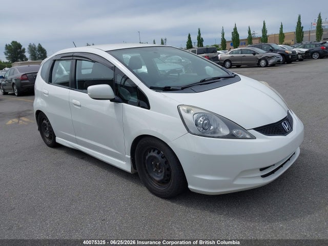 2009 Honda Fit მანქანა იყიდება აუქციონზე, vin: JHMGE875X9S806749, აუქციონის ნომერი: 40075325