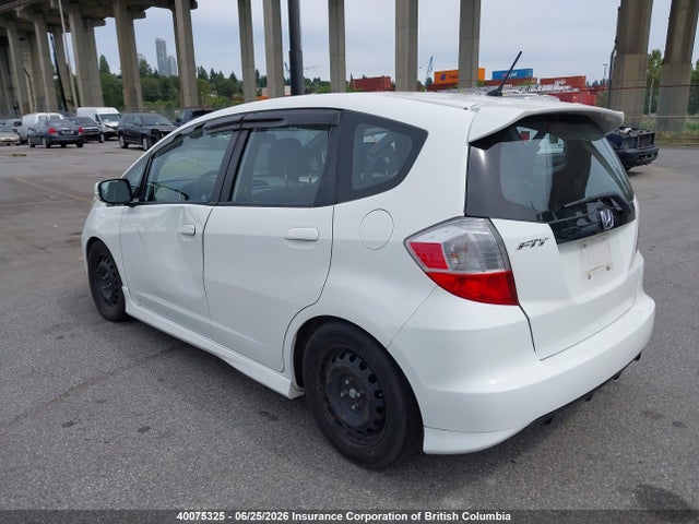 2009 Honda Fit მანქანა იყიდება აუქციონზე, vin: JHMGE875X9S806749, აუქციონის ნომერი: 40075325
