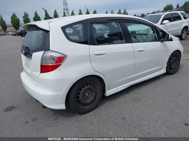 2009 Honda Fit მანქანა იყიდება აუქციონზე, vin: JHMGE875X9S806749, აუქციონის ნომერი: 40075325