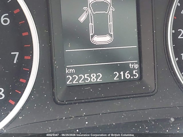 Volkswagen Tiguan Wolfsburg 2017 WVGNV7AX1HK032530 Image 16