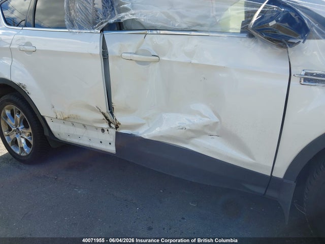 40071955 :رقم المزاد ، 1FMCU0G90EUE02330 vin ، 2014 Ford Escape Se مزاد بيع