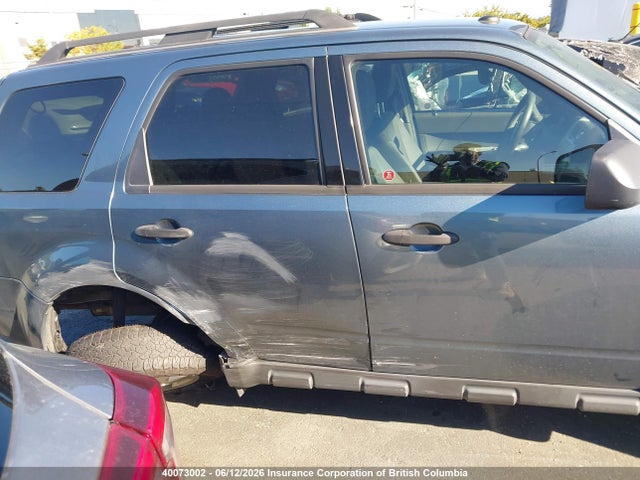 40073002 :رقم المزاد ، 1FMCU0D77BKB56077 vin ، 2011 Ford Escape Xlt مزاد بيع