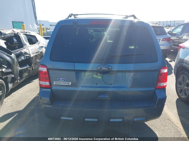40073002 :رقم المزاد ، 1FMCU0D77BKB56077 vin ، 2011 Ford Escape Xlt مزاد بيع