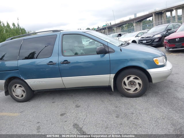 Продажа на аукционе авто 2000 Toyota Sienna Le/xle, vin: 4T3ZF13C4YU211047, номер лота: 40075360