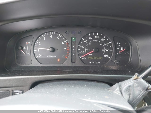 Продажа на аукционе авто 2000 Toyota Sienna Le/xle, vin: 4T3ZF13C4YU211047, номер лота: 40075360