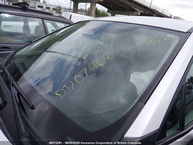 Aukcja sprzedaży 2024 Toyota Corolla Cross L, vin: 7MUAAABG2RV106337, numer aukcji: 40072291